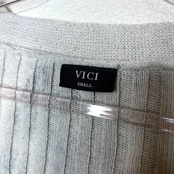 VICI Tie Dye Oversized Button Front Long Sleeve Cardigan Sweater Size Small - Picture 3 of 6